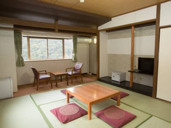 箱根の自然にマッチした和室