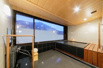 全館フルオープンの際に貸切風呂も新設。あなただけの時間を箱根の湯とともに。※有料、要予約